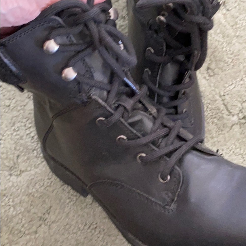 Nice Boots - image 6